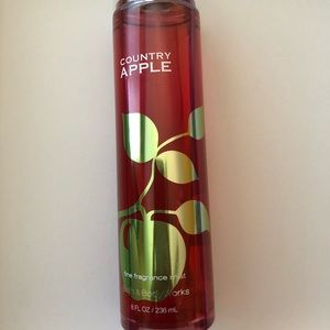 NWT!!! Country apple mist💖💖